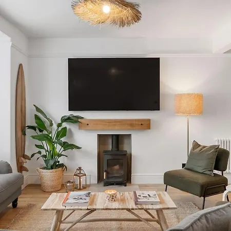 Stylish & Modern Home, Central Newquay W/Parking Exterior photo